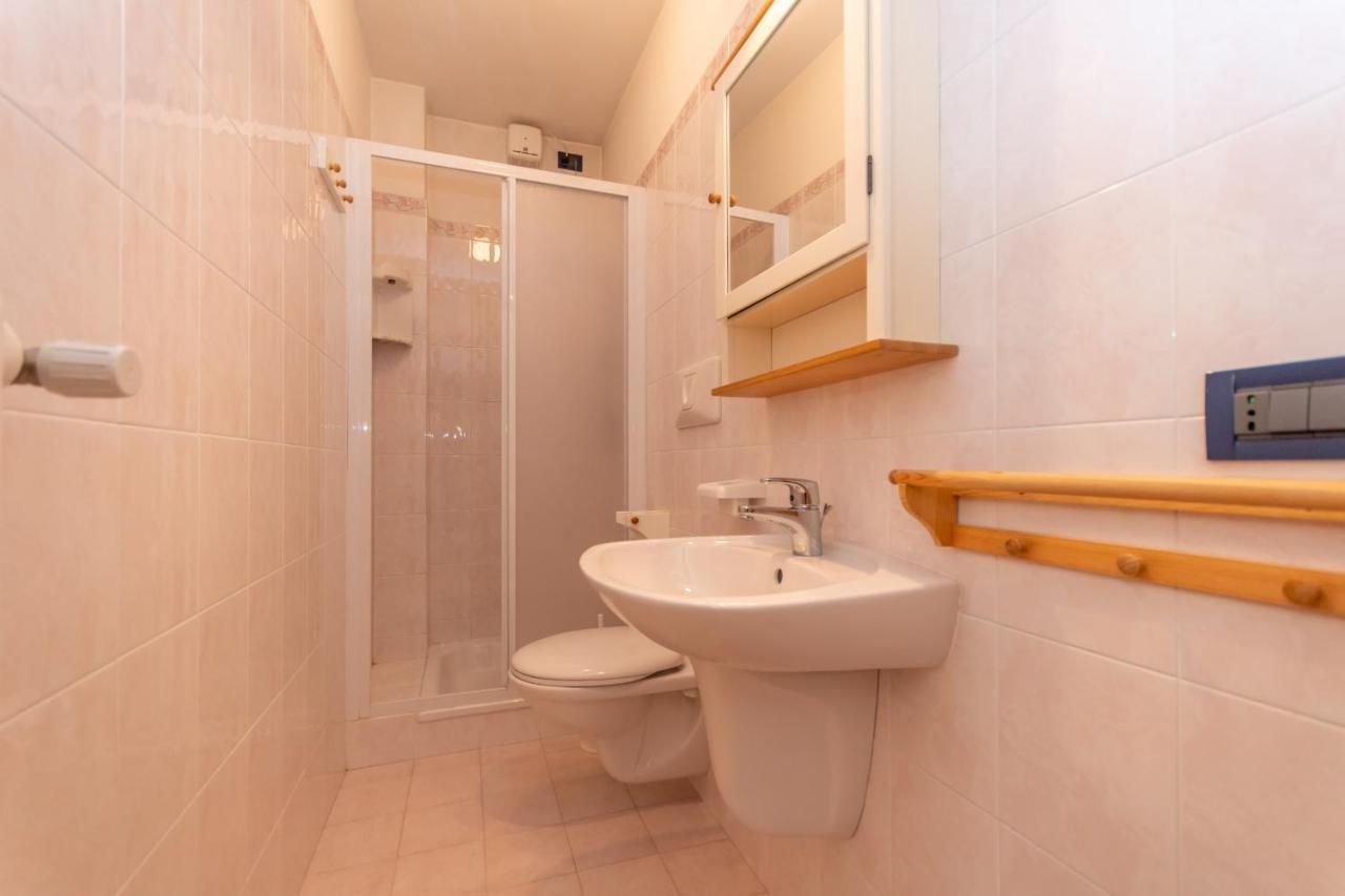 Condominio Orsa Maggiore 12 Фалкаде Екстериор снимка